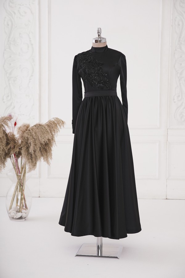 Efsun Satin Dress - Black